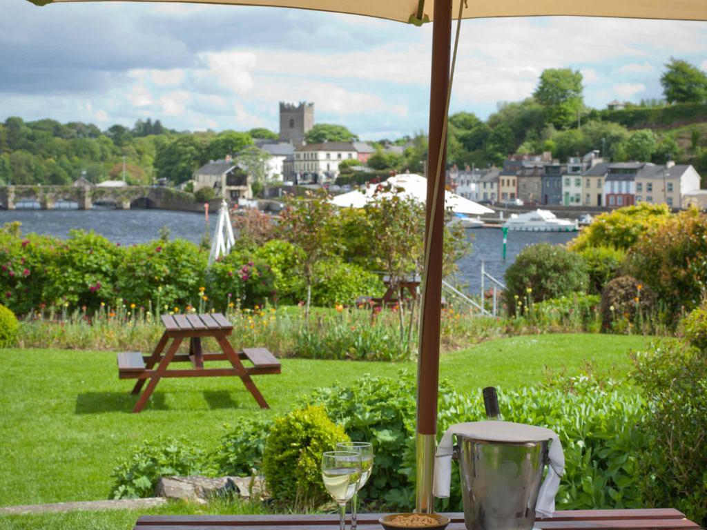 The Lakeside Hotel & Leisure Centre Killaloe Exterior photo