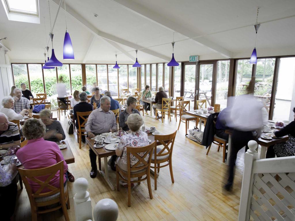 The Lakeside Hotel & Leisure Centre Killaloe Exterior photo