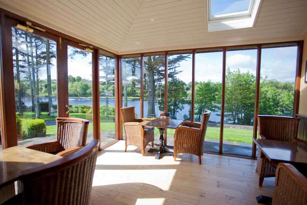 The Lakeside Hotel & Leisure Centre Killaloe Exterior photo